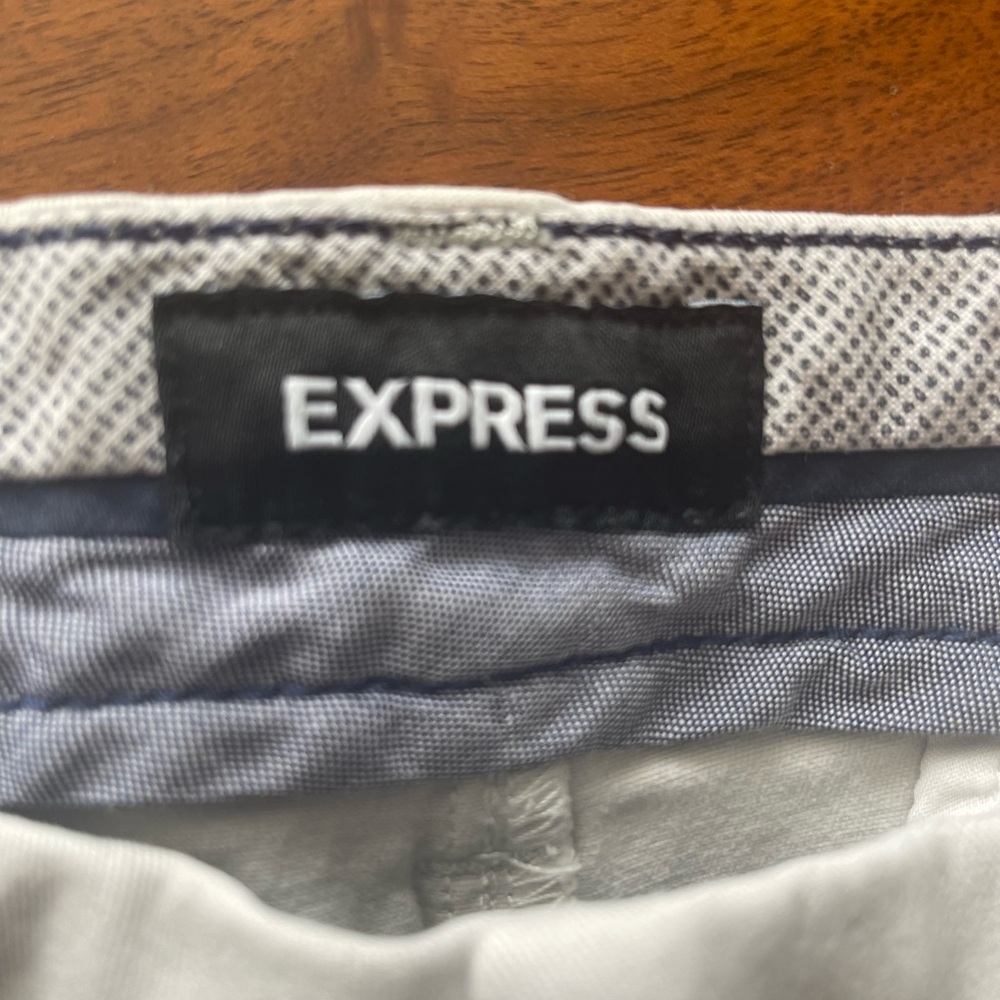 Men Express slacks - Picture 2 of 3